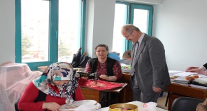 İl Milli Eğitim Müdürü Dr. Hüseyin GÜNEŞ den, Merzifon Halk Eğitim Merkezine Ziyaret
