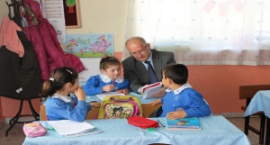 İl Milli Eğitim Müdürü Dr. Hüseyin GÜNEŞ den Köy Okullarına Ziyaret