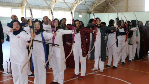 Bülbül Hatun Kız Anadolu Lisesi Okçuluk Kursu Açıldı