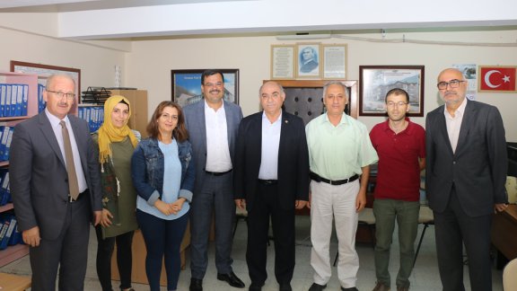 Amasya Milletvekili Sayın Mustafa Levent KARAHOCAGİL İl Milli Eğitim Müdürlüğümüzü Ziyaret Etti