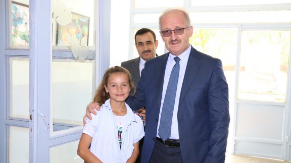 İl Milli Eğitim Müdürümüz Dr. Hüseyin GÜNEŞ, Aydıncada Bulunan Okulları Ziyaret Etti