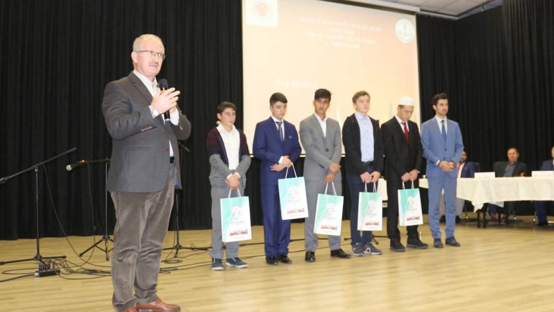 Anadolu İmam Hatip Liseleri Arası Genç Sada Kuran-ı Kerimi Güzel Okuma Yarışması Yapıldı