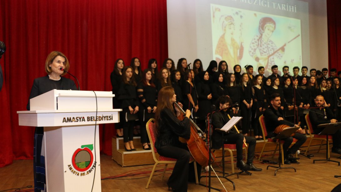 İstanbul Devlet Müziği Topluluğu İlimizde Konser Verdi