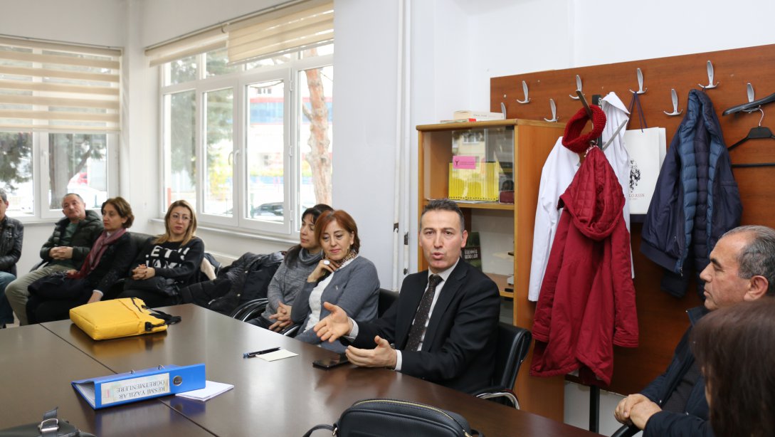 MERKEZ-75.Yıl İstanbul Menkul Kıymetler Borsası Bayezıt İlkokulu Öğretmenleri İle Toplantı Gerçekleştirildi