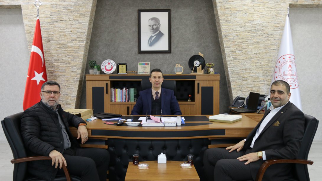 Suluova Ticaret ve Sanayi Odası Başkanı Turgut Aksu ve Meclis Başkanı Murat Bayraktar Makam Ziyareti