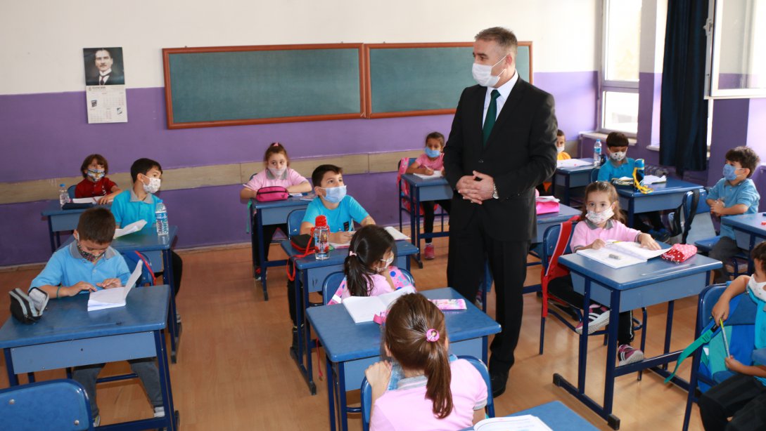 İl Müdürümüz Müftü Mehmed Tevfik İlk Ve Ortaokulunu Ziyaret Etti