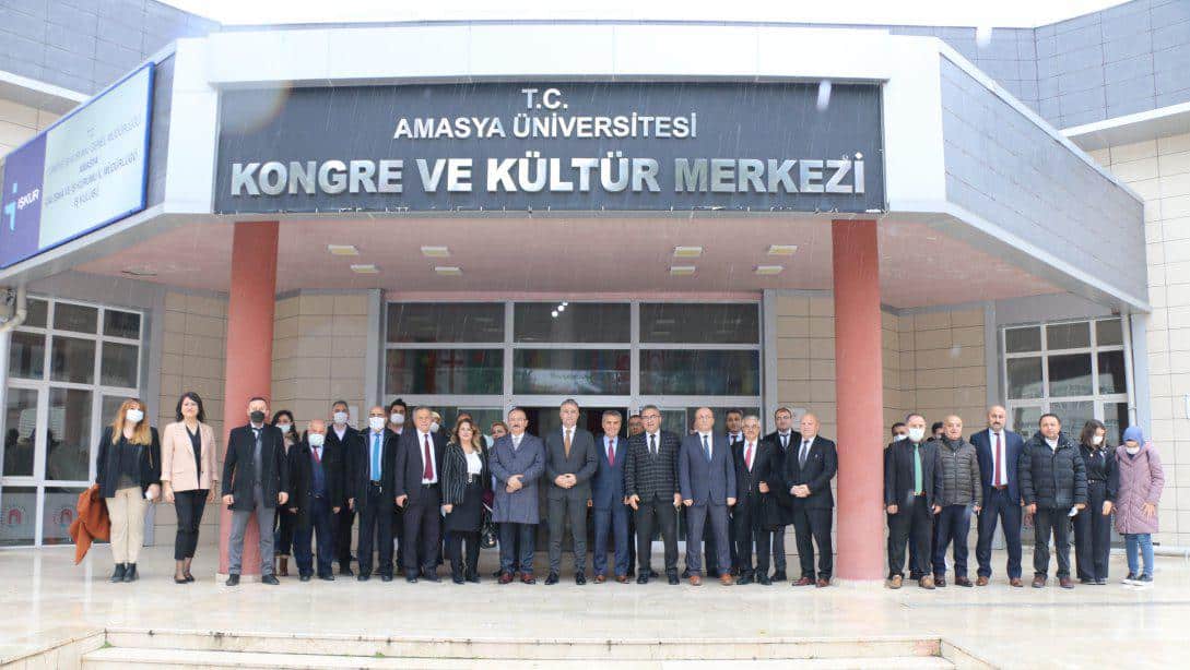 Amasya Üniversitesi Eğitim Fakültesinde Akreditasyon Danışma Kurulu toplantısı yapıldı. 