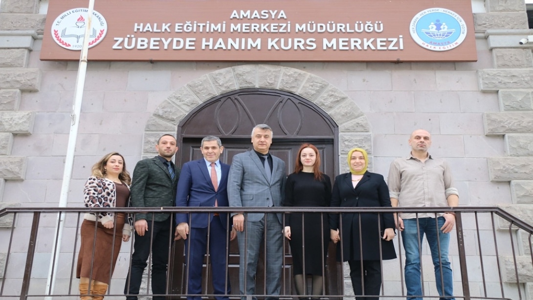 İL MİLLÎ EĞİTİM MÜDÜRÜMÜZ MEHMET ALİ KATİPOĞLU, ZÜBEYDE HANIM KURS MERKEZİNİ ZİYARET ETTİ